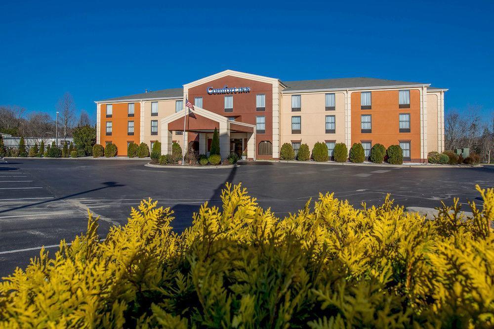 Comfort Inn Asheville Airport Fletcher Exterior photo
