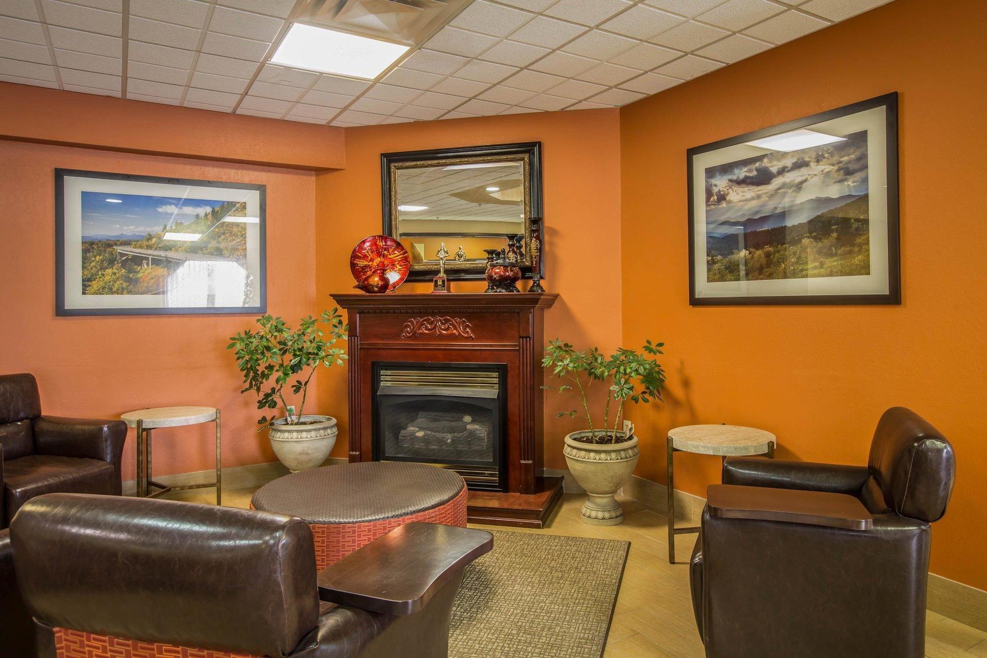 Comfort Inn Asheville Airport Fletcher Exterior photo